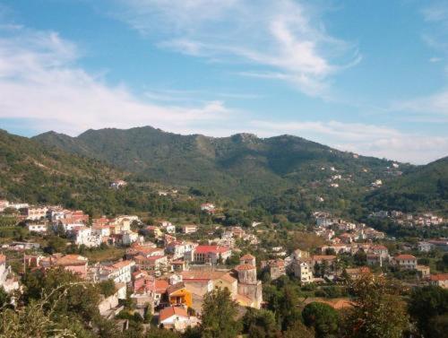 Hotel Pineta Ristorante Castello Cava deʼ Tirreni Exterior foto